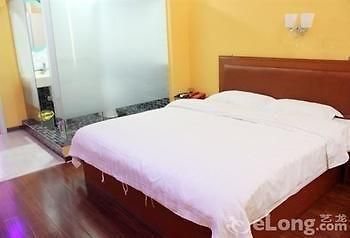 Liuzhou Maritime Hotel Esterno foto